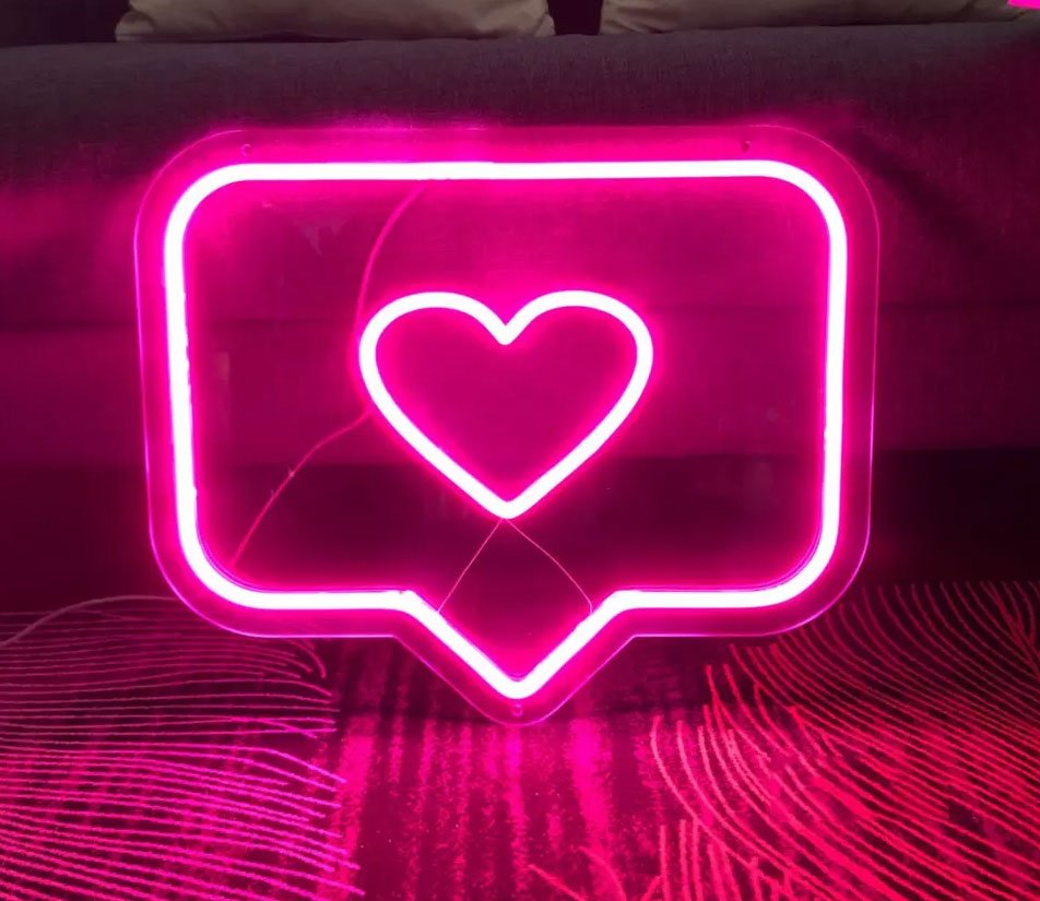 Instagram-heart-neon-sign-pink