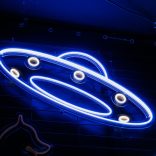spaceship-neon-sign