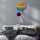 astronaut-planet-balloon-neon-artwork-off