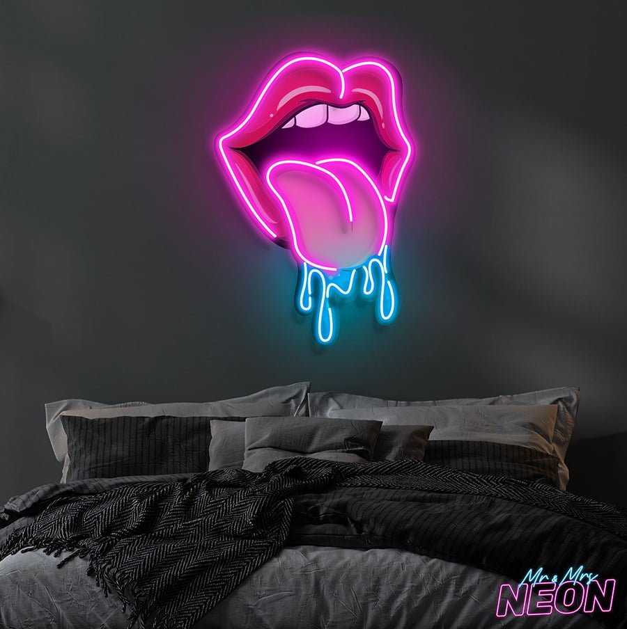 lips-dripping-neon-artwork